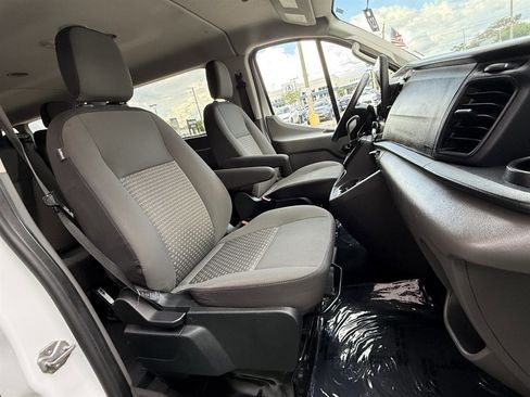 Used 2023 Ford Transit 350 XLT image 21