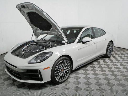 New 2026 Porsche Panamera image 33