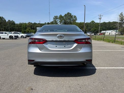 Used 2024 Toyota Camry LE FWD image 6