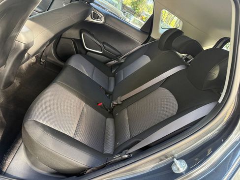 Used 2025 Kia Soul LX w/ LX Technology Package image 20