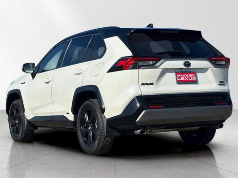 Used 2021 Toyota RAV4 XSE image 4