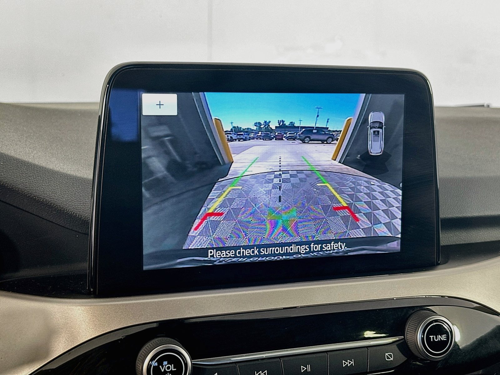 Used 2020 Ford Escape SE FWD image 13