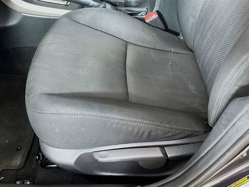 Used 2013 Toyota Corolla S image 27