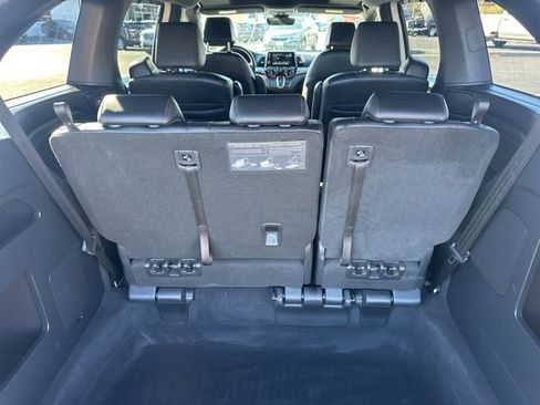 Used 2023 Honda Odyssey Sport image 32