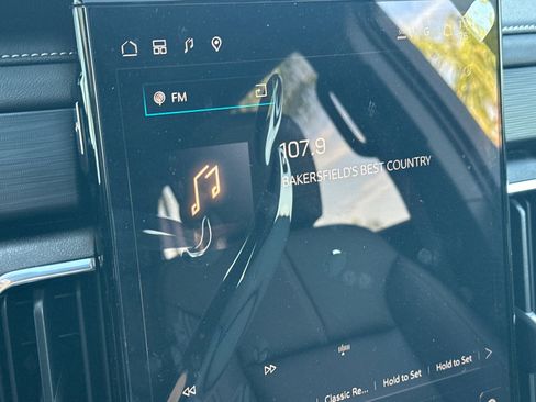 New 2026 GMC Acadia Elevation w/ Elevation Premium Package image 19