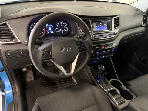 Used 2018 Hyundai Tucson SE w/ Cargo Package FWD image 9