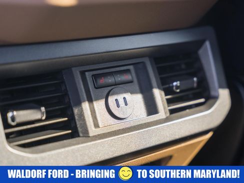 Used 2023 Ford F250 Lariat w/ Tow Technology Package image 46