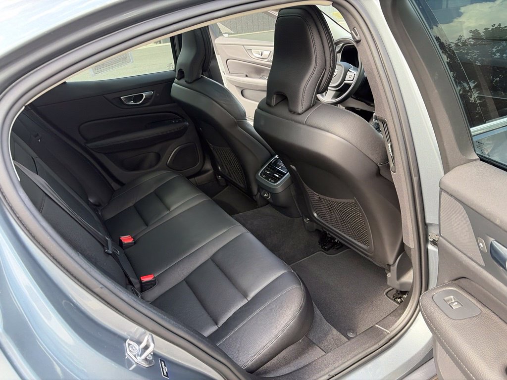 Used 2019 Volvo S60 T5 Inscription FWD image 27