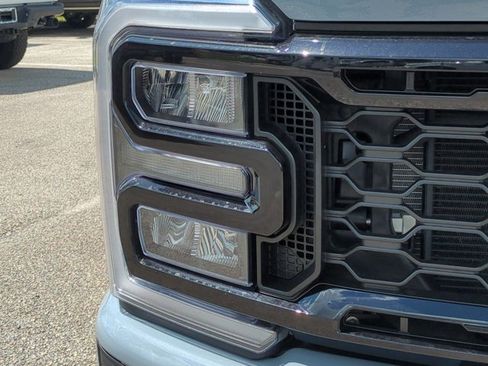 New 2026 Ford F250 Lariat w/ Black Appearance Package image 10