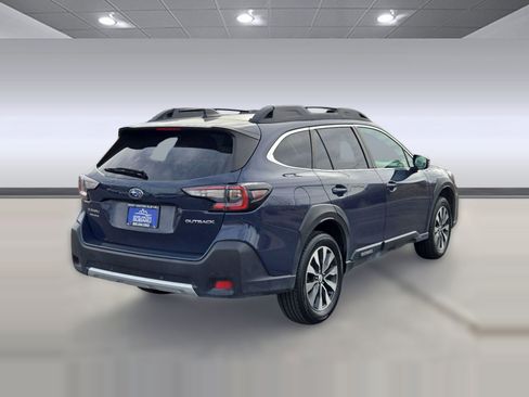 Used 2023 Subaru Outback Limited image 9