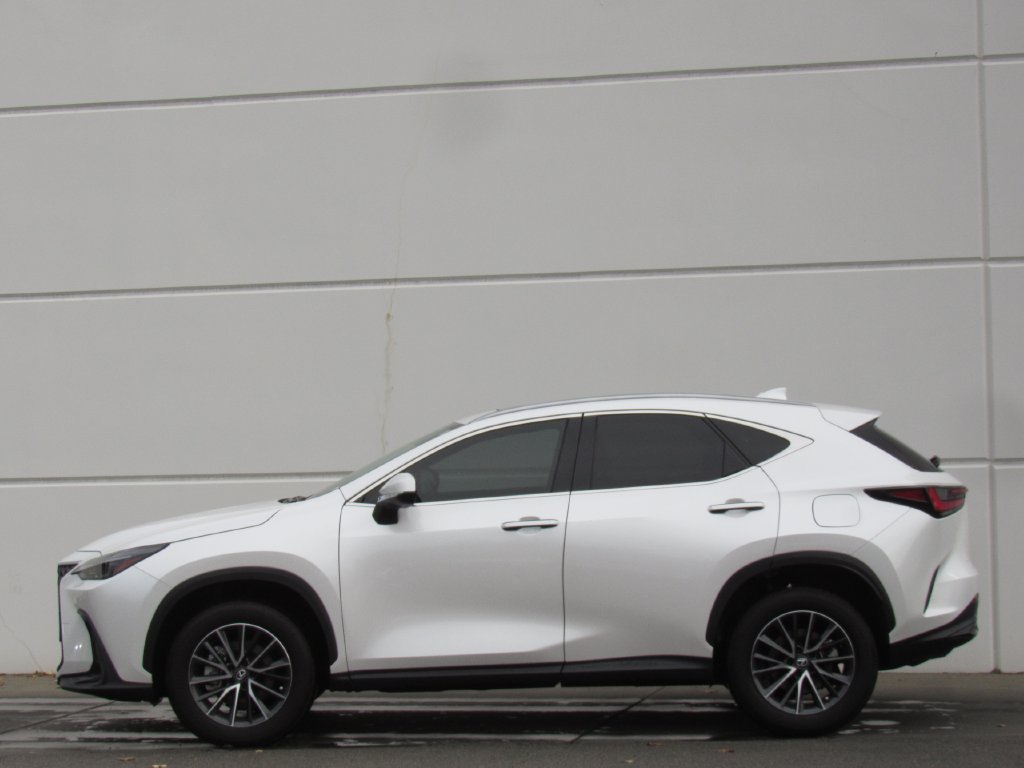 Used 2025 Lexus NX 350 AWD w/ Cold Area Package image 4