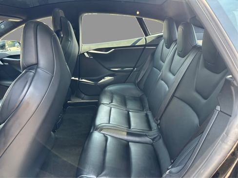 Used 2019 Tesla Model S Standard Range AWD/4WD image 29