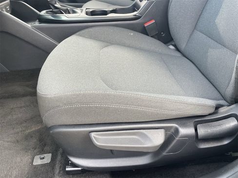 Used 2025 Kia K4 LXS image 19