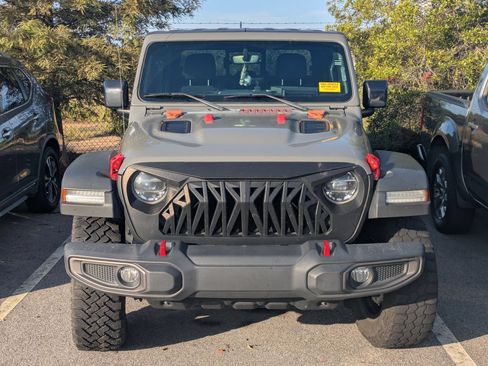 Used 2020 Jeep Gladiator Rubicon AWD/4WD image 4
