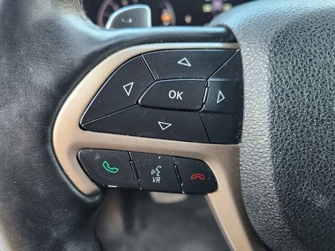 Used 2014 Jeep Grand Cherokee Limited image 13