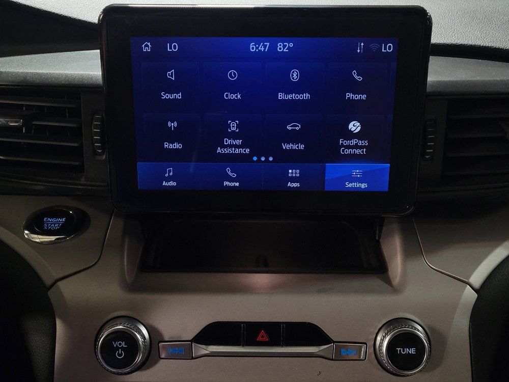 Used 2024 Ford Explorer XLT RWD image 25