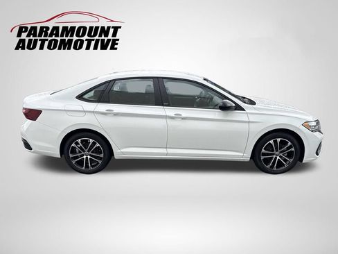 Certified 2024 Volkswagen Jetta Sport FWD image 8