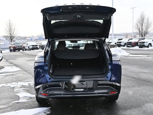 New 2025 Nissan Murano Platinum w/ Cargo Package AWD/4WD image 8