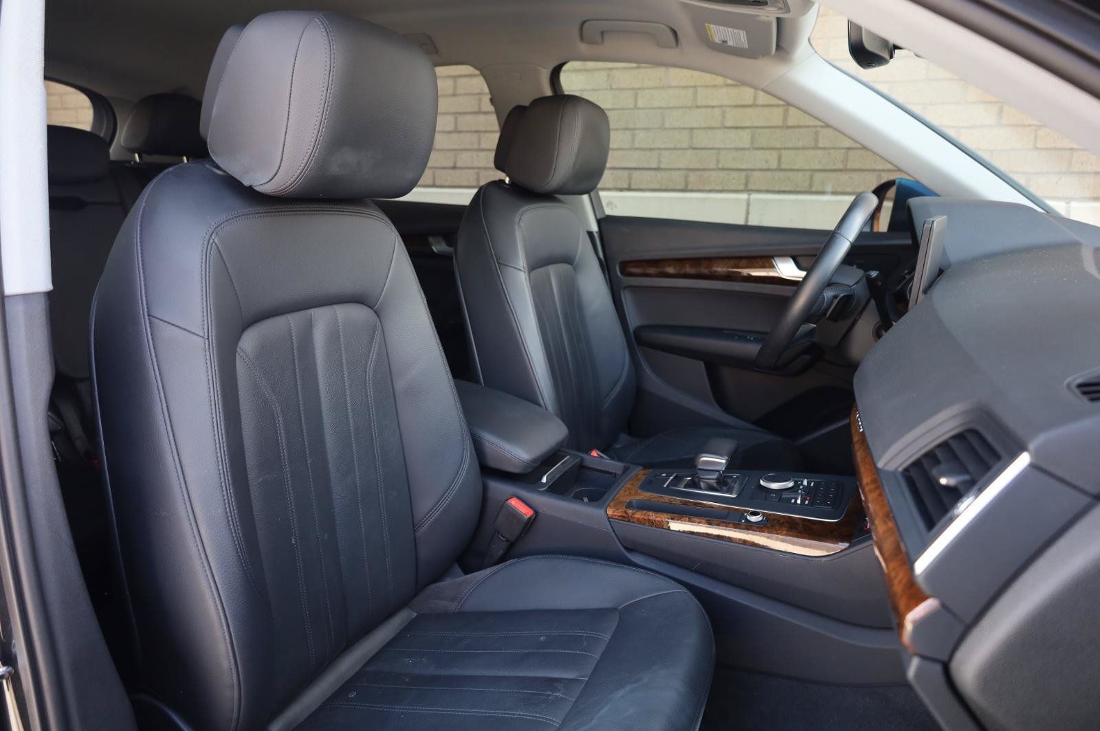 Used 2018 Audi Q5 2.0T Premium AWD/4WD image 29
