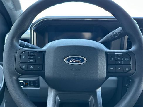 New 2026 Ford F250 XLT w/ XLT Premium Package AWD/4WD image 26