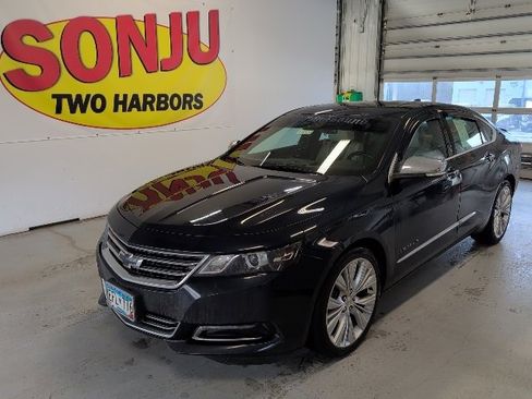 Used 2017 Chevrolet Impala Premier w/ Enhanced Convenience Package image 1