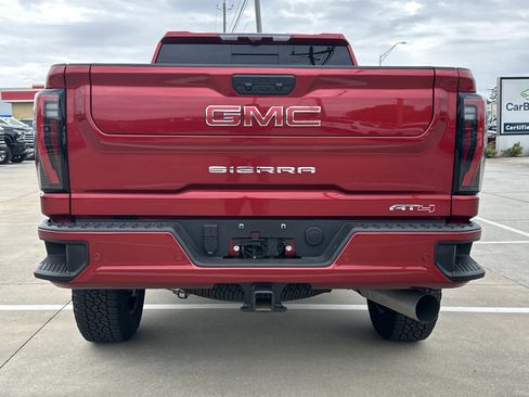 Certified 2025 GMC Sierra 2500 AT4 w/ AT4 Premium Plus Package AWD/4WD image 7