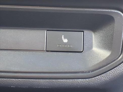 Certified 2024 Volkswagen Atlas Cross Sport SEL Premium R-Line image 9