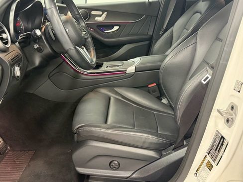 Used 2021 Mercedes-Benz GLC 300 4MATIC w/ AMG Line image 13