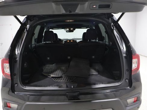 Used 2023 Honda Passport TrailSport image 4