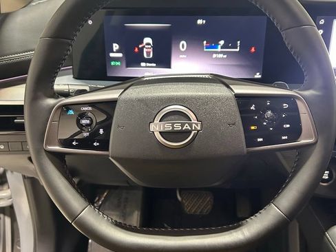Used 2025 Nissan Murano SL AWD/4WD image 16