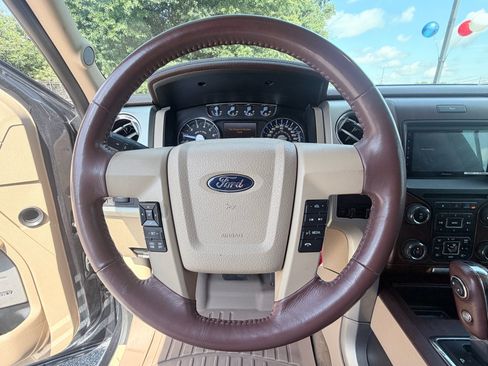 Used 2014 Ford F150 King Ranch w/ King Ranch Luxury Package RWD image 15