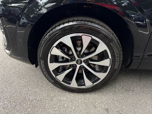 New 2026 Audi Q3 quattro 2.0T AWD/4WD image 8