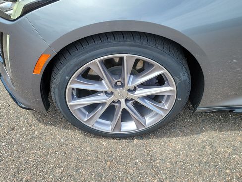 Used 2020 Cadillac CT5 V w/ Premium Package RWD image 35