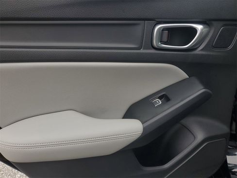 Certified 2025 Acura Integra image 12