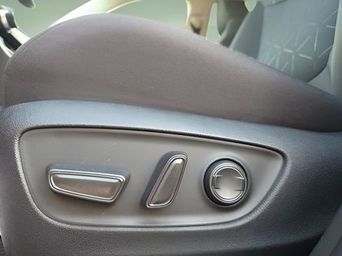 Used 2024 Toyota RAV4 XLE w/ Convenience Package image 19