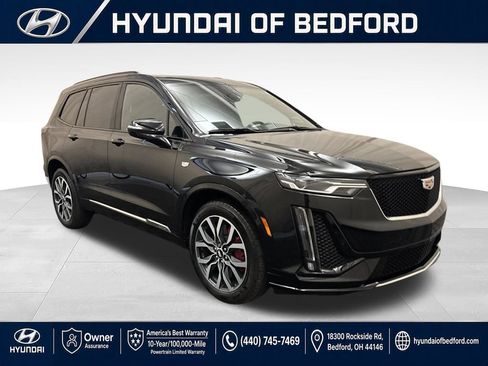 Used 2024 Cadillac XT6 Sport w/ LPO, Floor Liner Package AWD/4WD image 3