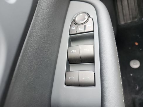 New 2025 Buick Enclave Preferred w/ Power Package image 16