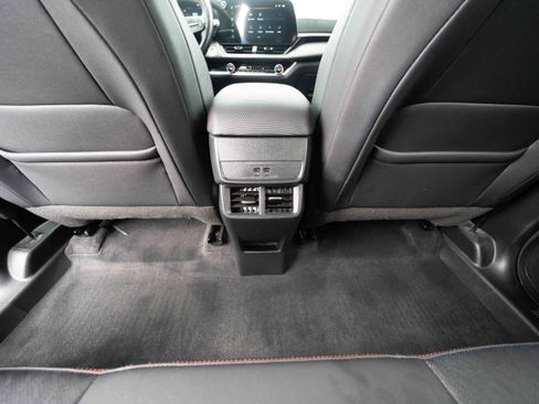 Used 2026 Chevrolet Equinox RS w/ LPO, Floor Liner Package AWD/4WD image 22