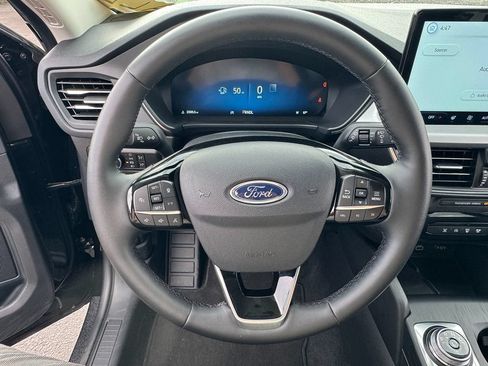 Used 2025 Ford Escape Platinum AWD/4WD image 18