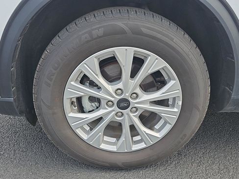 Used 2025 Ford Escape Active AWD/4WD image 9