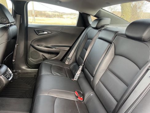 Used 2021 Chevrolet Malibu LT w/ Leather Package image 27