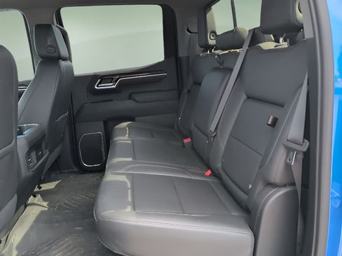 Used 2022 Chevrolet Silverado 1500 RST AWD/4WD image 18