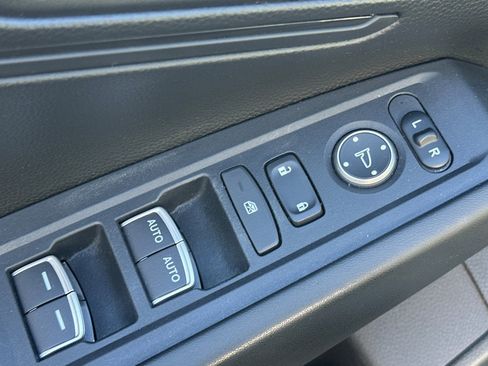 Used 2023 Honda Accord LX image 12