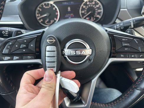 Used 2024 Nissan Altima 2.5 SR image 47