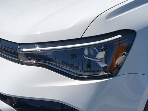 New 2026 Volkswagen Taos S FWD image 7