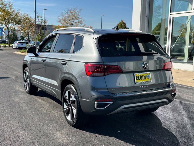 Used 2023 Volkswagen Taos SE w/ Panoramic Sunroof Package AWD/4WD image 5