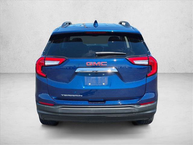 Used 2022 GMC Terrain SLE w/ Driver Convenience Package FWD image 6