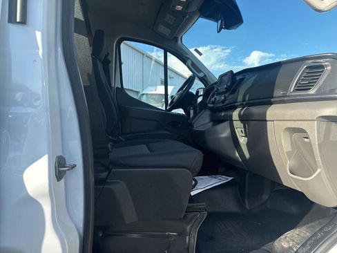 Used 2024 Ford Transit 250 Low Roof w/ Exterior Upgrade Package image 24