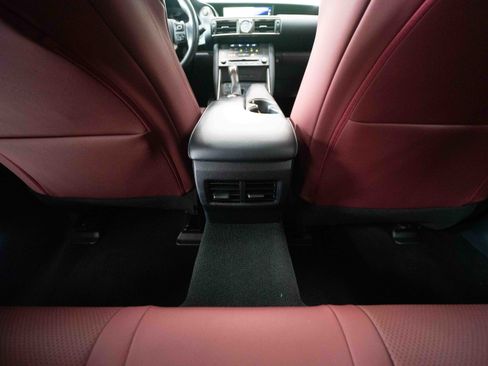 Used 2019 Lexus IS 300 F Sport w/ F Sport Package AWD/4WD image 22