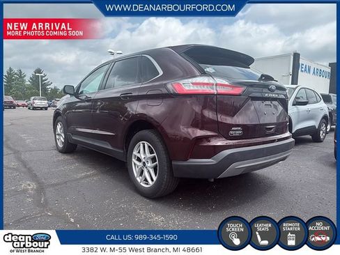Used 2024 Ford Edge SEL w/ Convenience Package AWD/4WD image 4